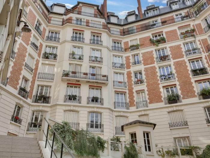 4 People Apartment Close To Eiffel Tower By Weekome Paris Extérieur photo